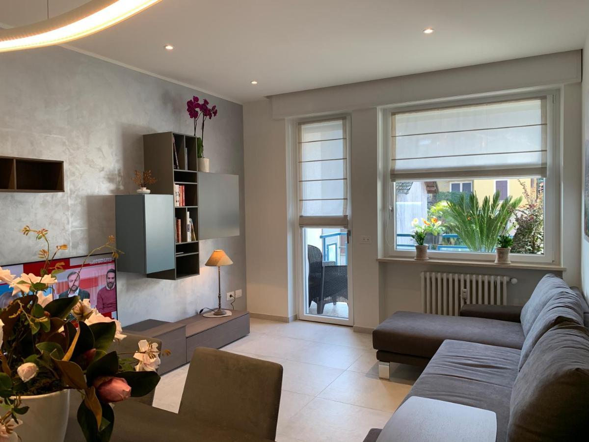 דירות סטרסה A Casa Di Chiara 2 מראה חיצוני תמונה