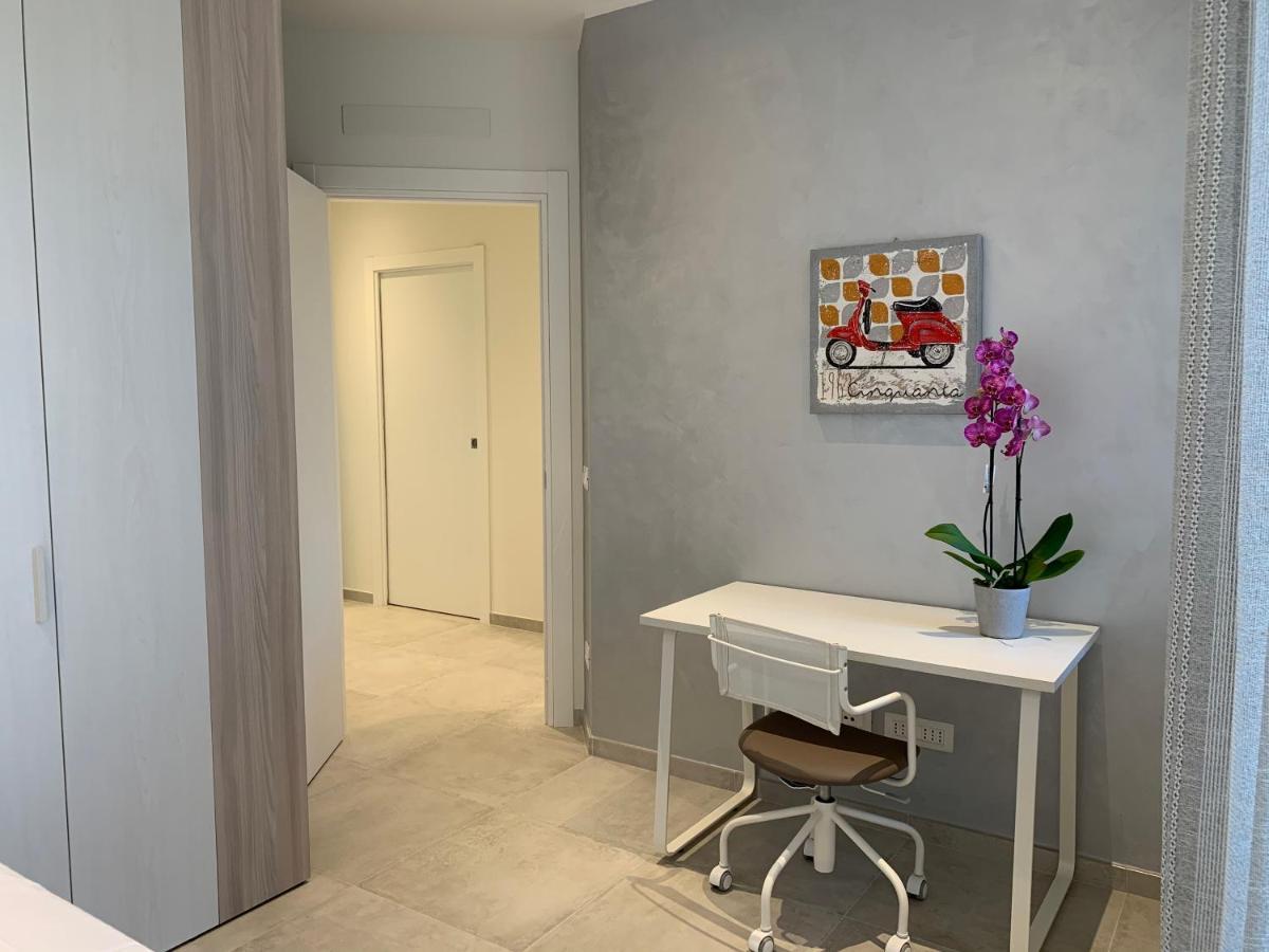 דירות סטרסה A Casa Di Chiara 2 מראה חיצוני תמונה